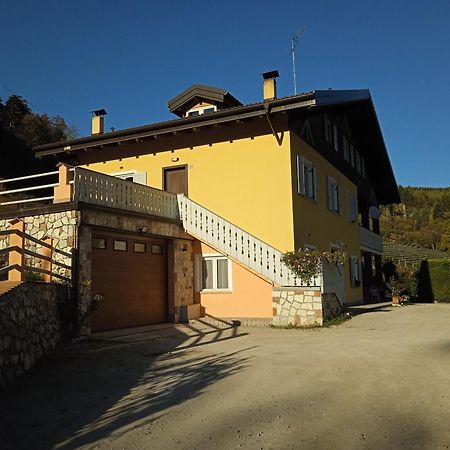 Agritur Casa Al Mulino Appartamenti Санцено Экстерьер фото